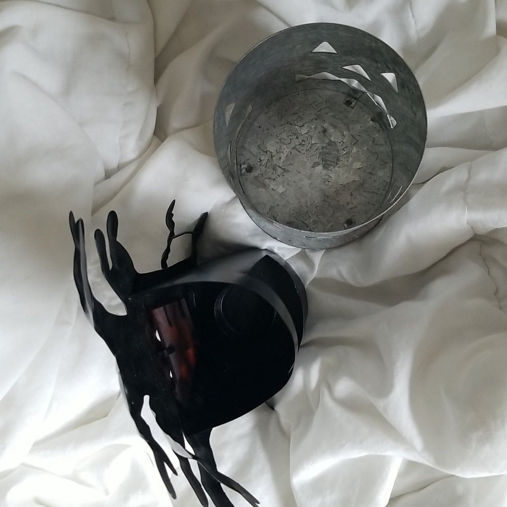 Spooky Halloween Candle Holder Set Of 2 Gothic Fall Home Decor Interior COPY🇺🇦 - Picture 10 of 12